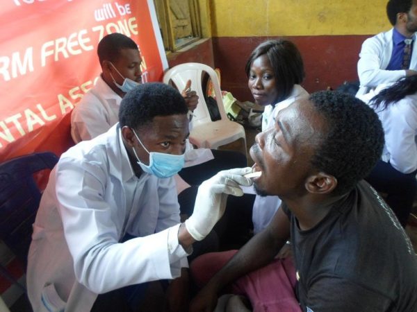 Home remedies to get rid of yellow teeth