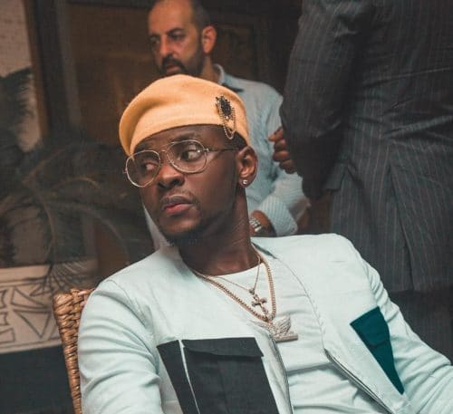 Kiss Daniel in search of fan who returned N14m diamond necklace