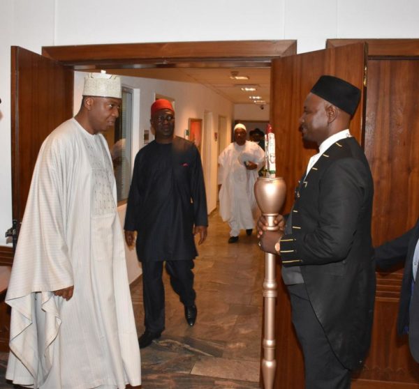 VIDEO: The moment Omo-Agege’s thugs hijacked Nigerian Senate’s mace