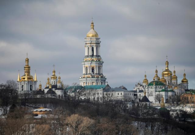 Ukraine moves to split church from Russia as elections approach