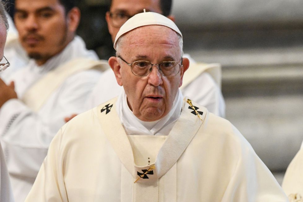 Breaking: Pope Francis hints he may retire