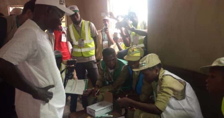 #EkitiDecides: #INEC Card Reader Rejects PDP Guber Candidate’s PVC