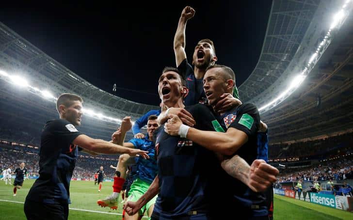 Mandzukic sends Croatia into first World Cup final