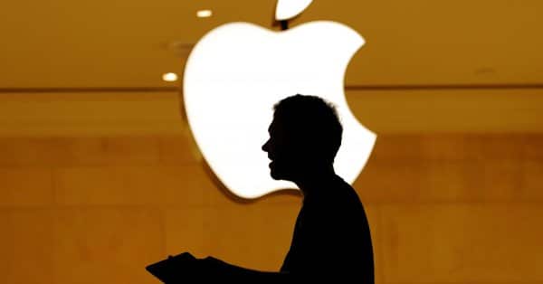 Apple Hits $1 Trillion Stock Market Valuation