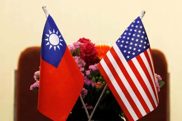 U.S. Warships Pass Through Taiwan Strait Amid China Tensions