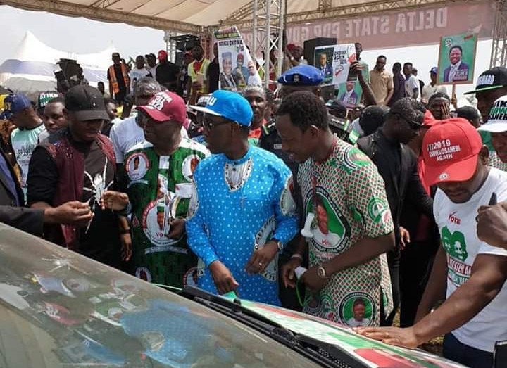 PDP Campaign Turns Carnival In Aboh As Osanebi Donates Cars, Campaign Materials