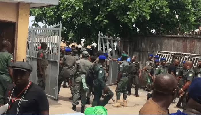 Security Suddenly Changed At INEC Office In Port Harcourt
