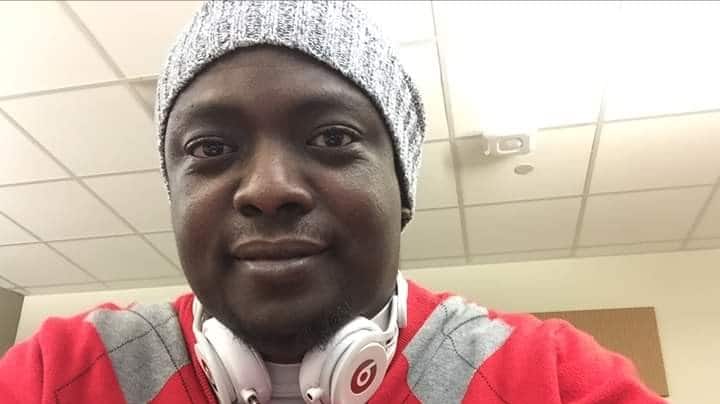 Age, Position And Entitlement: Soyinka Taking A Seat He Did Not Pay For