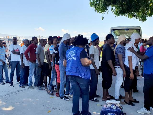 Haiti Monitors Repatriation Of 340 Nationals From Bahamas