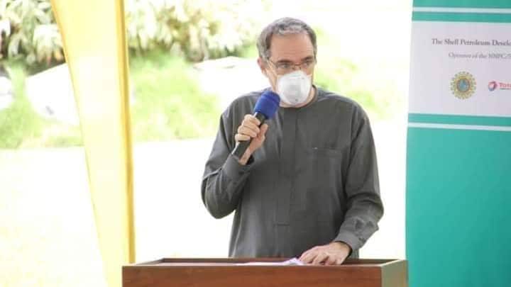 Governor Wike Explains How Shell’s Donation Of COVID-19 Test Machines Excites Him