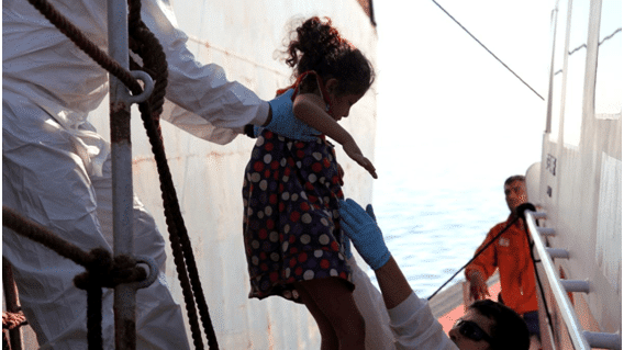 UN agencies express concern on rescued 400 migrants, refugees
