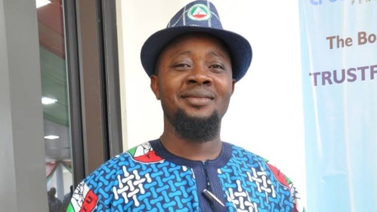 Presidency blasts TUC for stampeding Buhari for inaction over fraud in EFCC, NDDC, NSITF