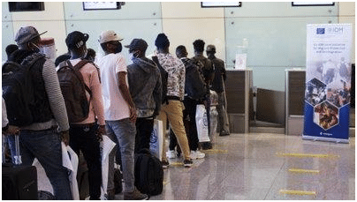 114 African migrants return home from Algeria amid COVID-19 with assistance from UN agency
