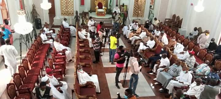 Oba of Benin sues for peace, condemns attack on Gov. Obaseki’s convoy in his palace