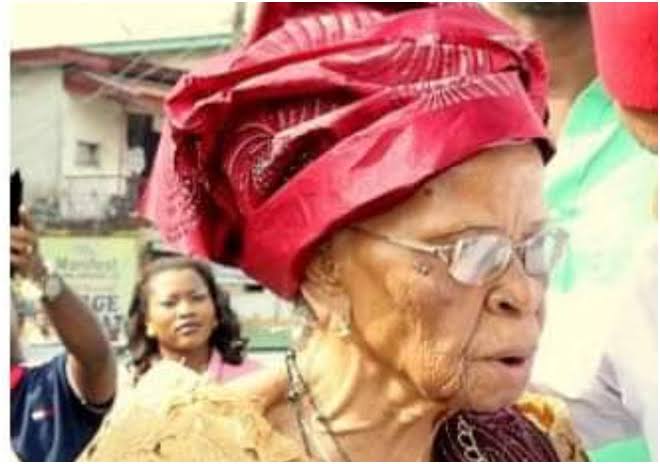 Lady Adanma Okpara, wife of late Premier of Eastern region dies, Atiku mourns