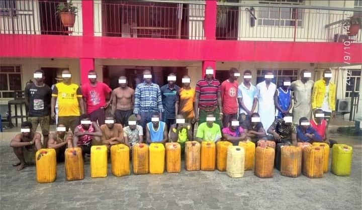 BREAKING: 27 suspected illegal oil bunkerers arrested by EFCC operatives in Port Harcourt