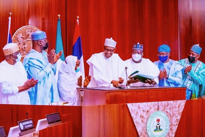 Electoral Act: Buhari Says He’s Bequeathing A Lasting Legacy, Wants Section 84(12) Deleted