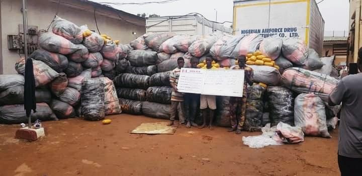 BREAKING: NDLEA Intercepts 3m Opioid Caps At Lagos Terminal; 8,613kg Loud At Eko Beach