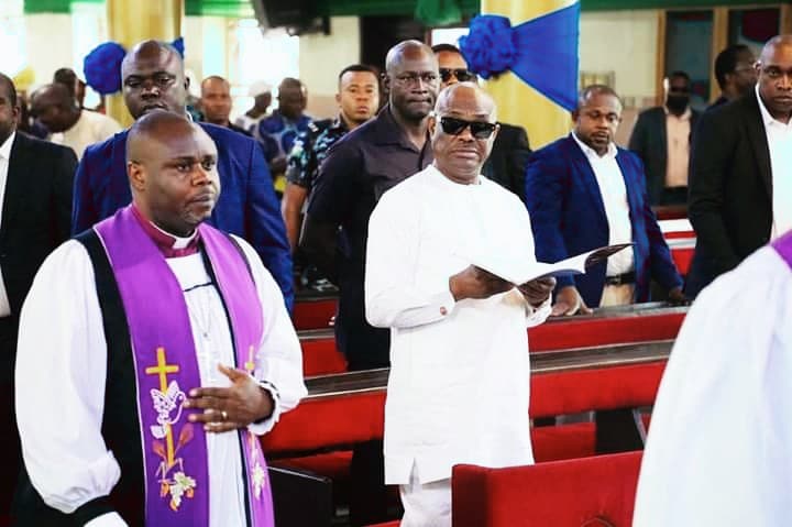 Why Nigeria Needs Leaders Who Fear God, Bishop Explains At Funeral Of Wike’s Uncle