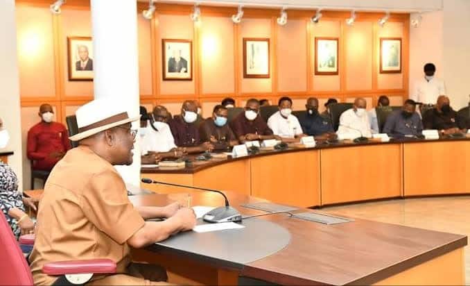 BREAKING: Gov. Wike, A PDP Presidential Frontrunner, Dissolves Rivers State Cabinet