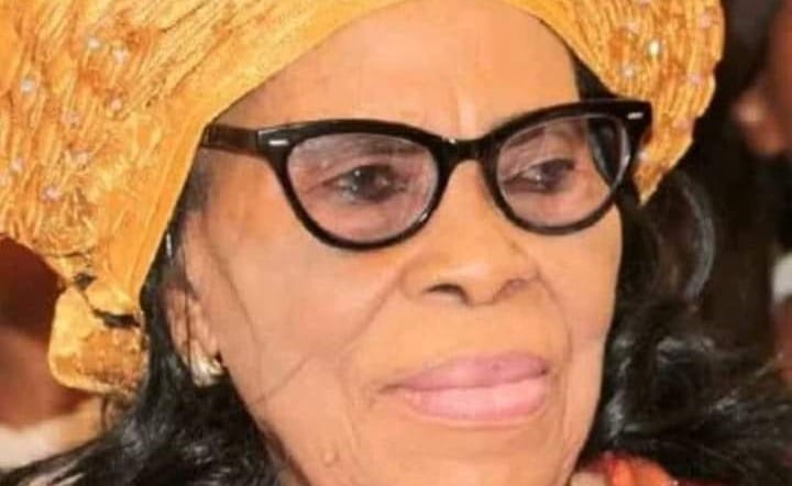 Asíwájú Tinubu Commiserates With Thisday/Arise Chairman Obaigbena Over Mum’s Death