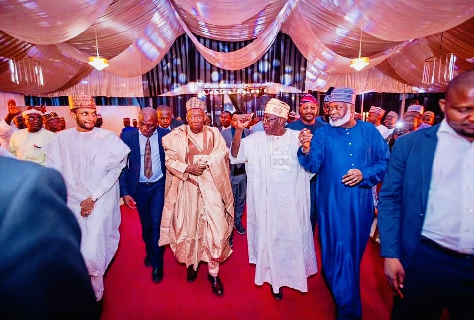 Asíwájú Tinubu Takes a Dig at Atiku, Vows to Give 100% of His Time, Not 50% in Dubai