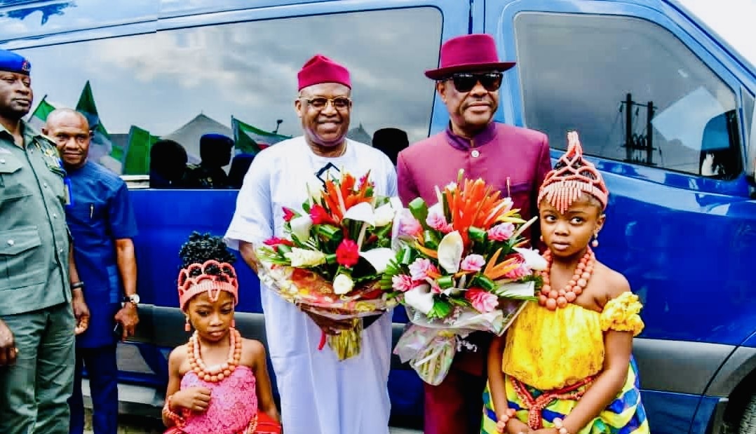 Wike Flags off Elekahia Internal Roads, Says Hold Me Responsible for My Administration’s Promises