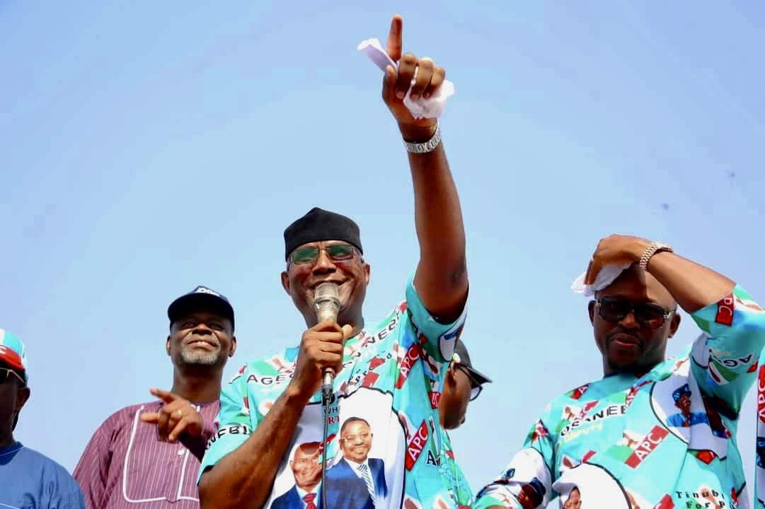 BREAKING: PDP Faction Defects to APC in Major Delta State Shake-Up