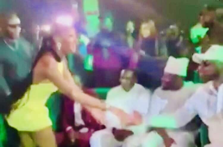 Ayra Starr Offers Apology for Alleged Disrespect Towards King Sunny Ade at Afrozons Pre-Grammy Party