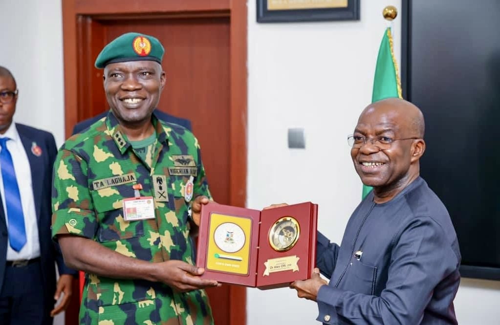 Chief of Army Staff Advocates Collaborative Efforts to End Sit-At-Home in South East During Operational Visit to Abia State
