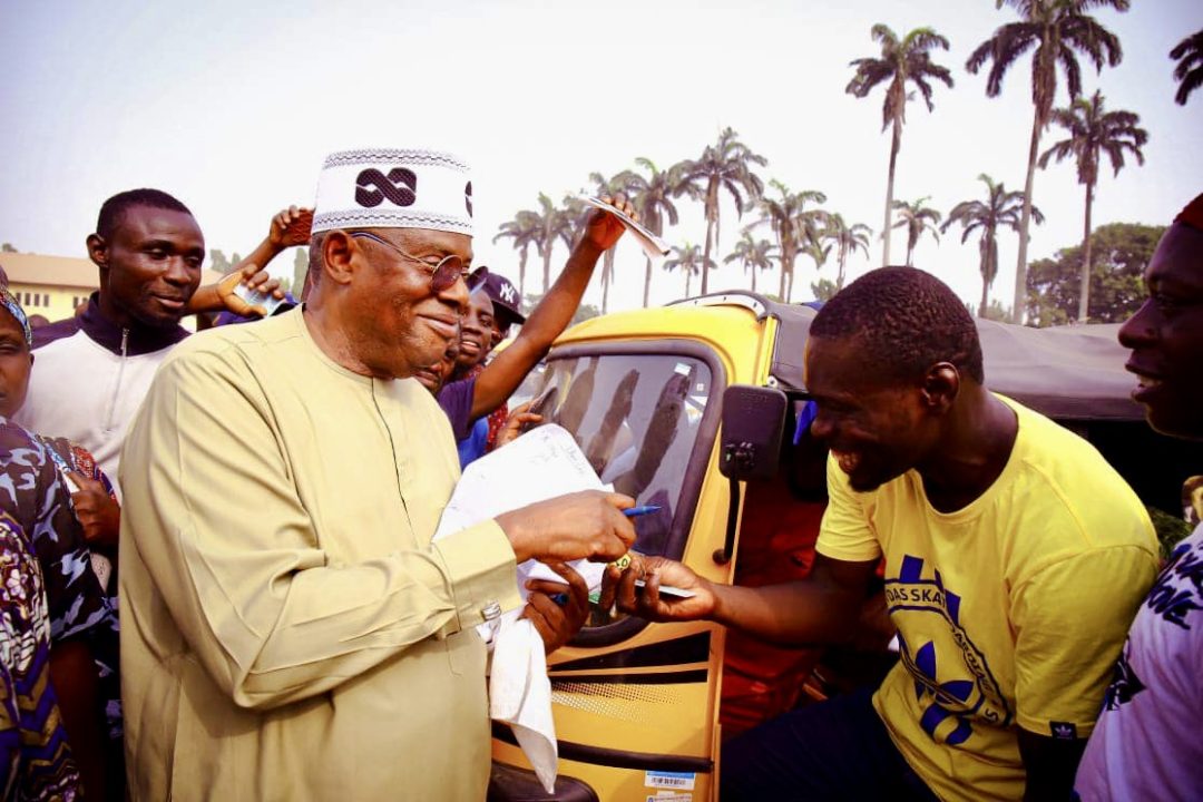 Rt. Hon. Faleke Embarks on Empowerment Galore, More Than 5,000 People Benefit