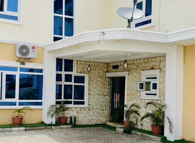 N1.3 Billion Fraud: How Arrested Church General Overseer Used Subscriber Money to Buy Hotel and Factory – EFCC