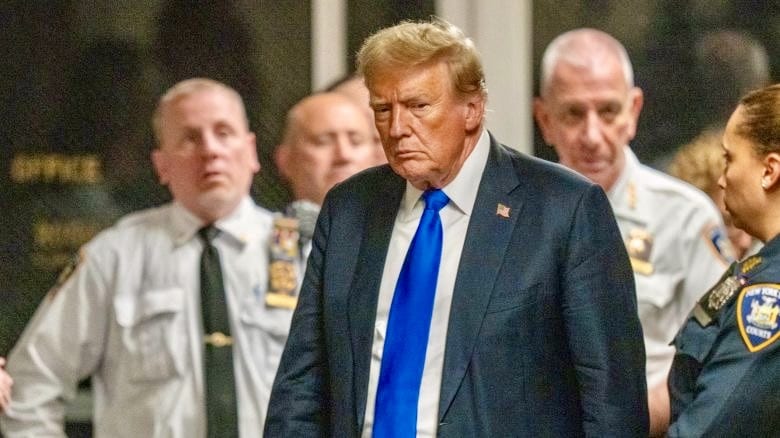 Trump Declares Himself a Political Prisoner in Fiery Speech: “I AM THE POLITICAL PRISONER OF A FAILING NATION”