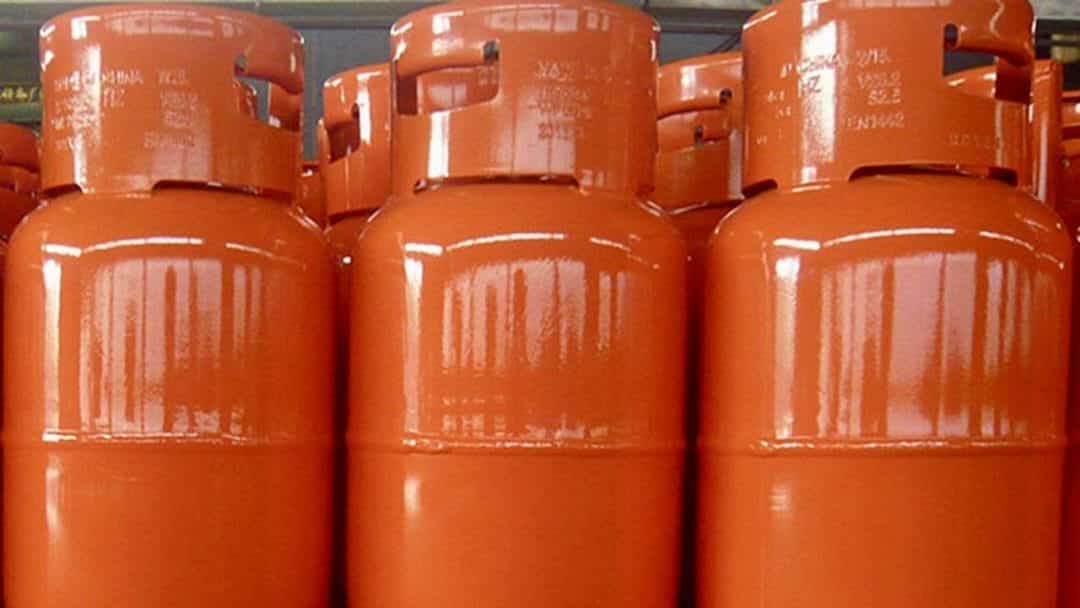 Nigerian Government Halts Cooking Gas Exports to Tackle Skyrocketing Prices: A Move to Alleviate Hardship or Short-Term Fix?
