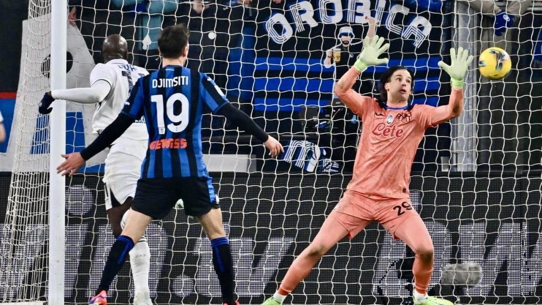 Napoli Edge Atalanta 3-2; Juventus Beat AC Milan 2-0 to Enter Top Four