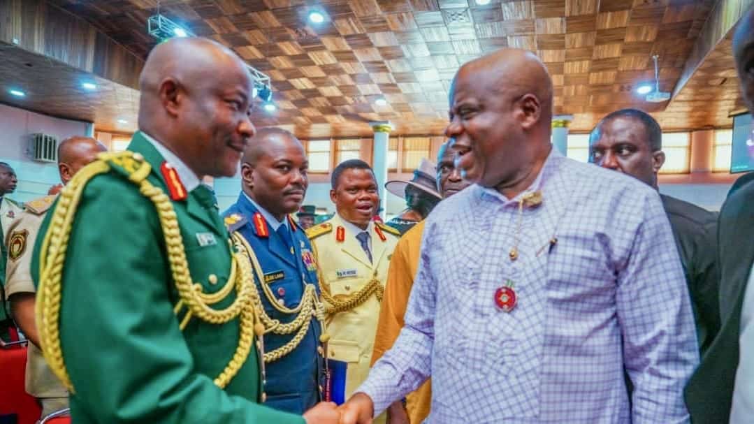 Gov Diri Hails Soldiers’ Sacrifice, Boosts Security Amid Igbogene Crisis