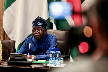 Tinubu Insists on Police Withdrawal From VIPs, NSCDC to Take Over