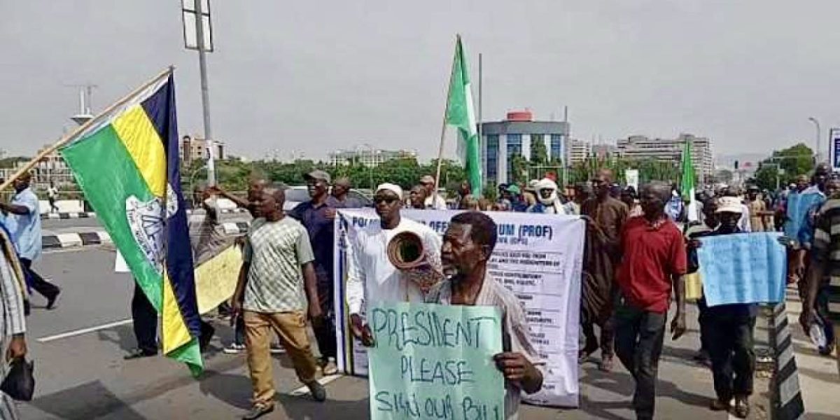 Police Retirees Call CPS ‘Slavery’ as Tinubu Faces Pressure