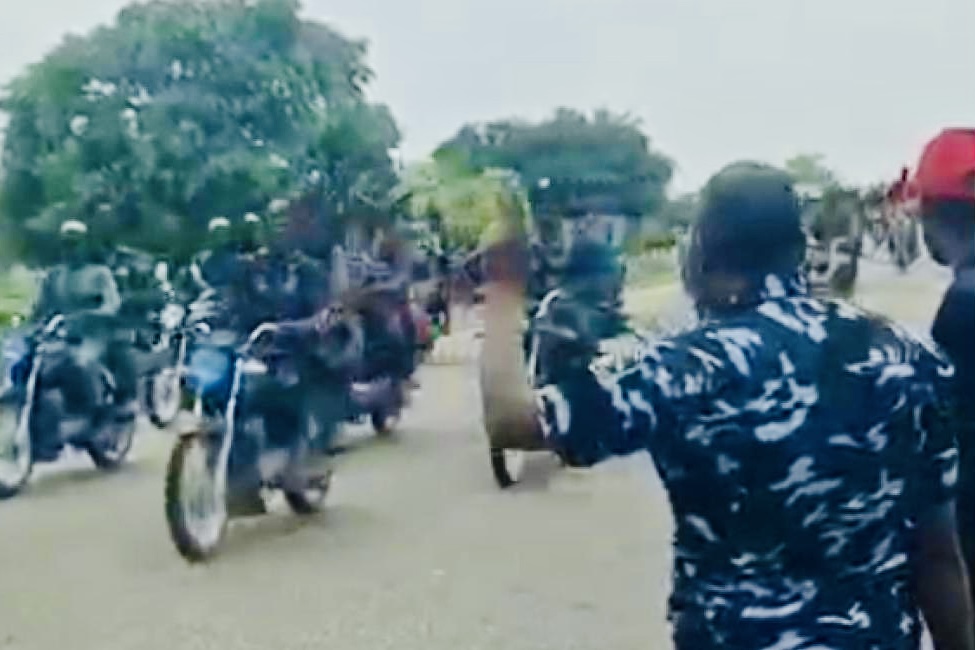 Police Hail Bandits at Checkpoint, Exposing Nigeria’s Security Rot