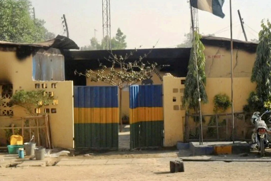 Police Officer Found Dead at Abuja Guard Post, Suicide Suspected